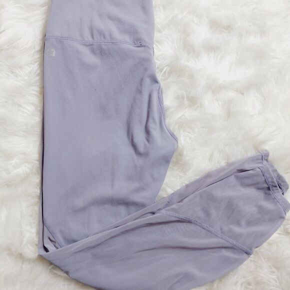 Fabletics Lilac Leggings‎ - Picture 6 of 9
